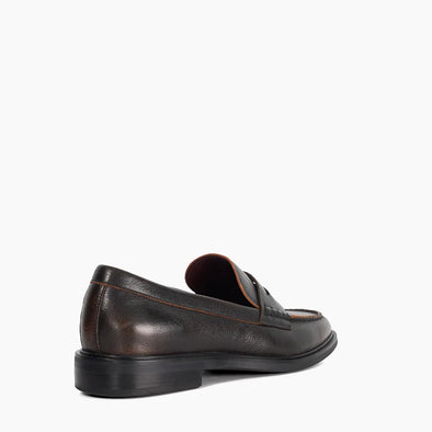 SASCHA - BROWN
Leather Penny Loafers