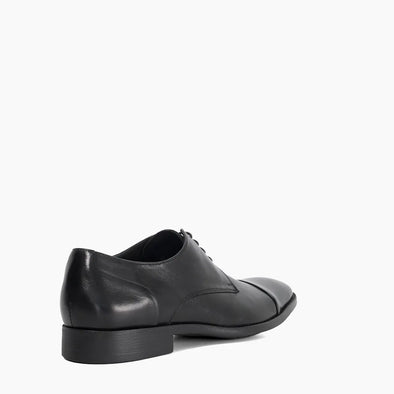 SUFFIX - BLACK
Leather Wide Fit Toe Cap Lace Up Derby