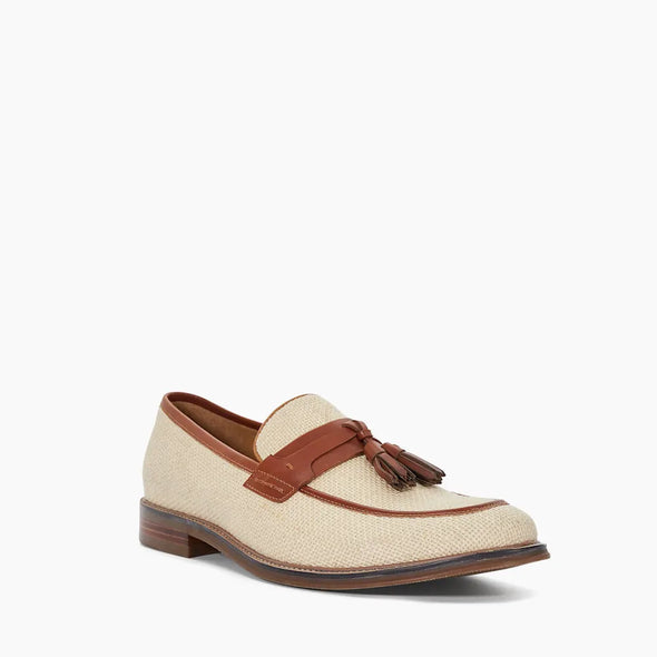 SOUGHT - TAN
Contrasting Tassel Loafers